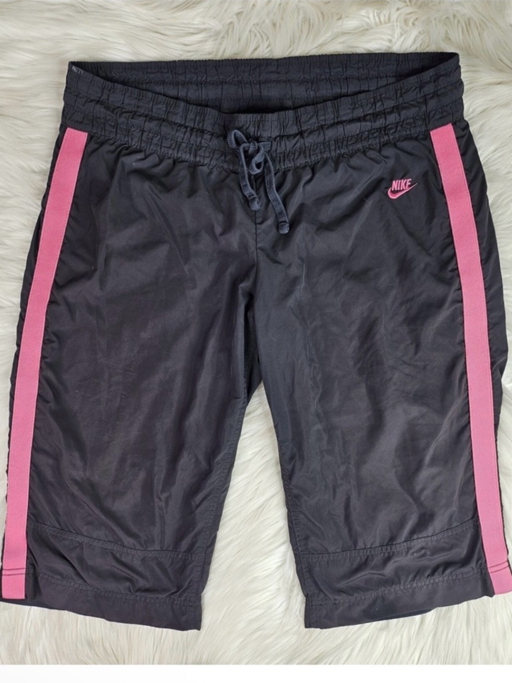 Nike Women’s vintage y2k windbreaker Black Shorts with Pink Side Stripes